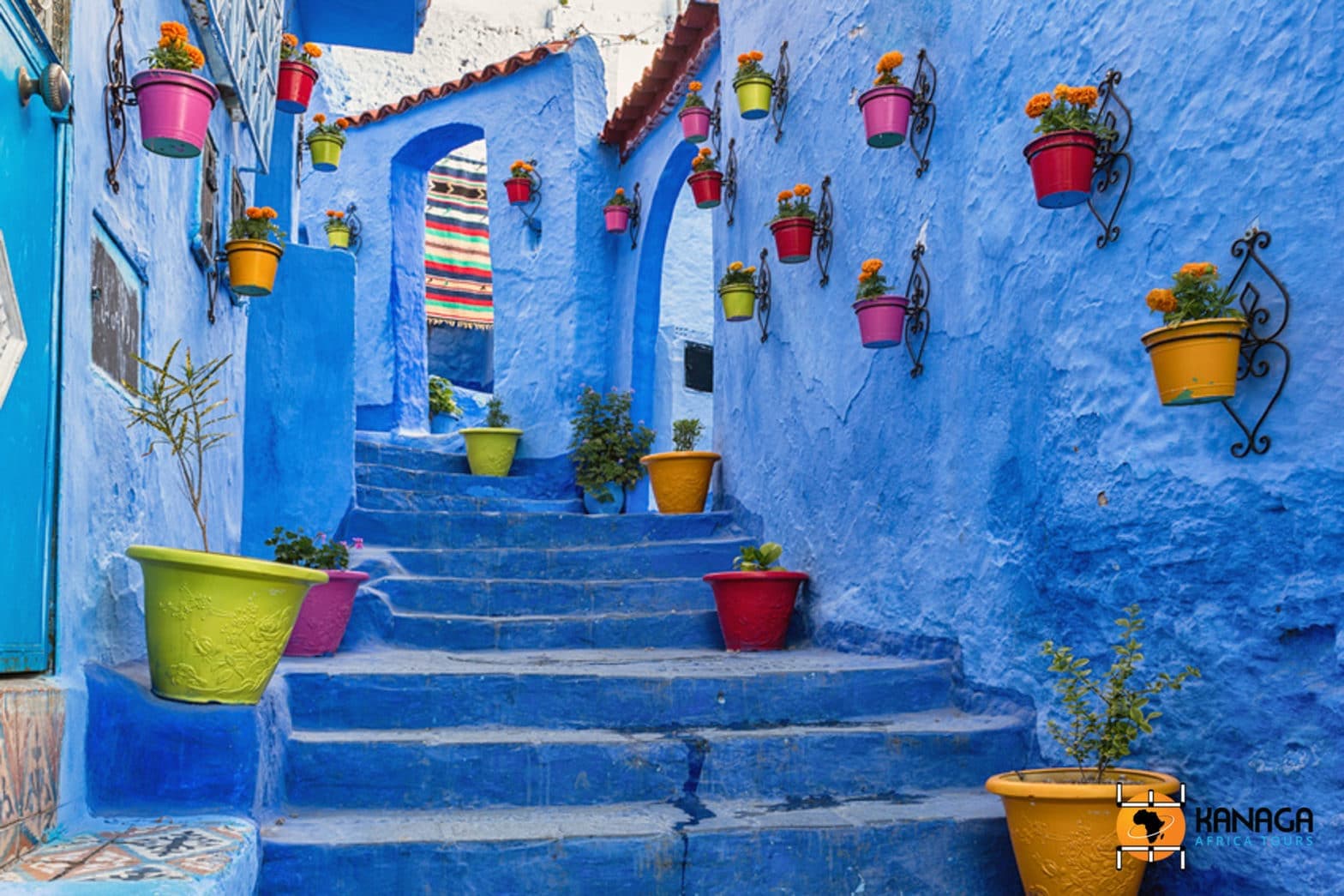 From Casablanca: 6-Day Tour to Marrakech Via Chefchaouen & Desert